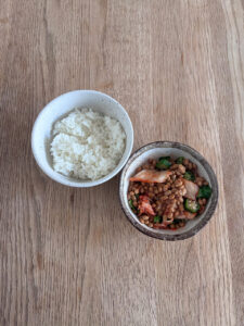 納豆ダイエット開始2日目でマイナス1.1kg達成!毎食の食事を公開中