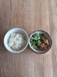 ダイエット停滞期だけど楽しんで検証を続けていく、おっさんの一日の食事を公開中
