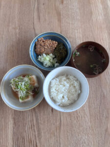 【意地の体重維持】休日を1日過ごして気づいたこととは!?ダイエット27日目の気づき