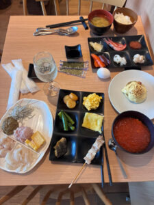 ダイエット61日目　朝食ホテルビュッフェからの夕食は山岡家へ