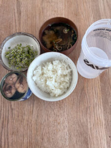 前日1.7kg減った食事内容と全く同じものを食べてみた　ダイエット82日目