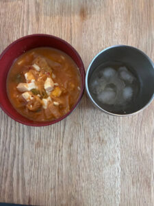 ダイエット94日目　前日比+0.2kg　夜食べ過ぎたらそりゃ増えるよな…