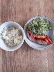 ダイエット103日目　停滞期なのか、食べ過ぎなのか…
